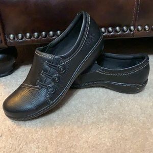 Clarks Black Slipons